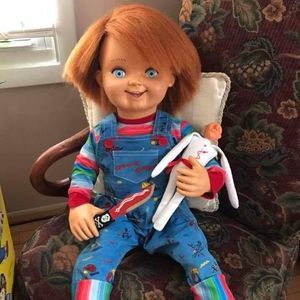 Meet your Posher, Charles